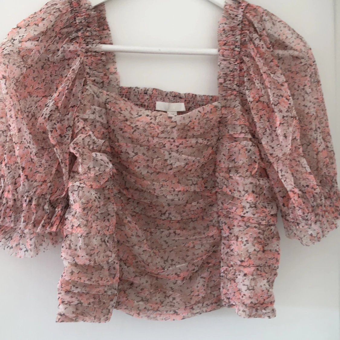 Blommig tröja från HM - 91