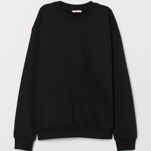 Svart sweatshirt  - Fin sweatshirt från hm, sparsamt använt