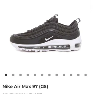 Nike air Max 97 - Säljer mina gamla 97or, knappt använda och bra skick!💕