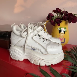 Buffalo shoes  - Beautiful buffalo shoes 👟 don’t use them anymore. It’s 38 in size but it fits 39 