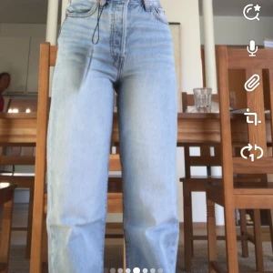 Levis jeans - Snygga jeans från levis, nypris 1299kr, köpta på zalando i sommras. Använda max 5 gånger