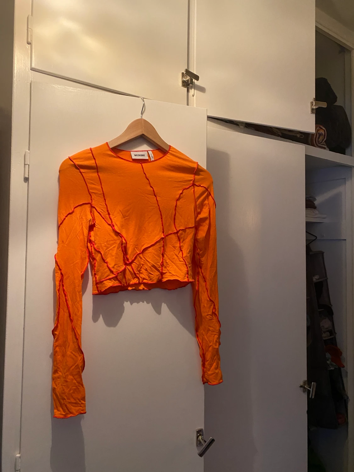 Orange tröja weekday