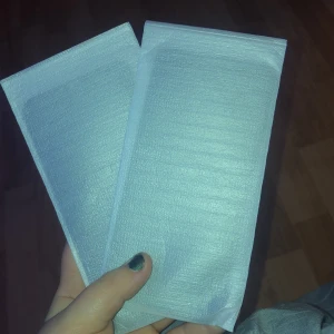 Skärmskydd  - Två sprillans nya skärmskydd! Gör så att ingen kan se vad du skriver / dina privata grejer passar bara till iPhone 11 💕