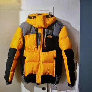 The north face värstingdun - Värsting dun 900 fjäder-dun the north face unisex s-m