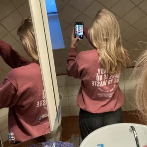 Sweatshirt  - Jättesnygg rosa sweatshirt❤️