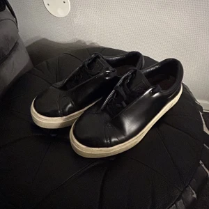 Eytys Doja - Så fina eytys som jag köpt på plick! Finns defekter, nypris 2000kr 💗