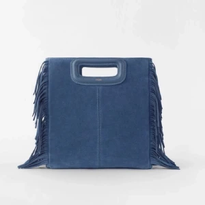 Maje väska💘 - Säljer min maje väska som köptes i usa och som ej kommer till användning, nästan helt oanvänd! Pris kan diskuteras💘 Kom privat för egna bilder!