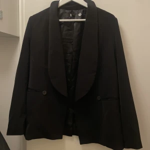 Snygg kavaj  - Från nakd! Använd fåtal gånger 