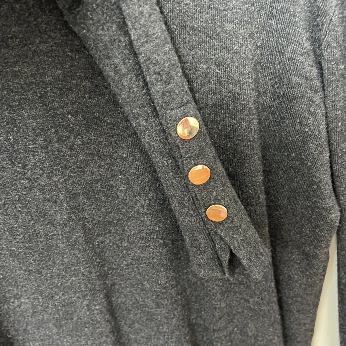 Grå polotröja från Zara  - 91