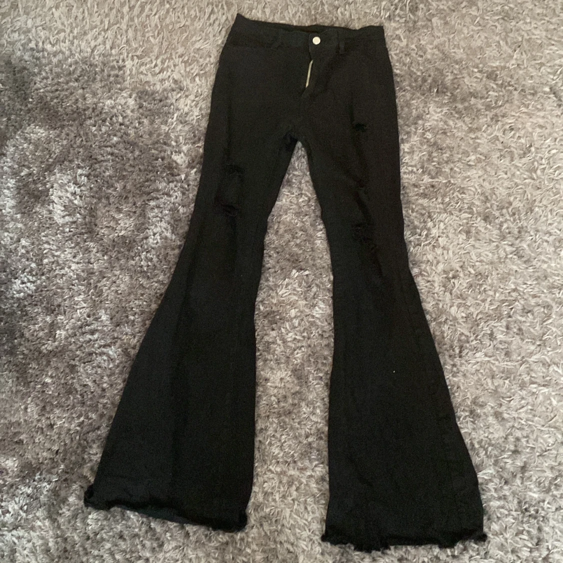 Butcut riped jeans 🥰