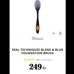Real techniques - blend & blur foundation brush - Sparsamt använd, självklart rengjord. Nypris: 249:-