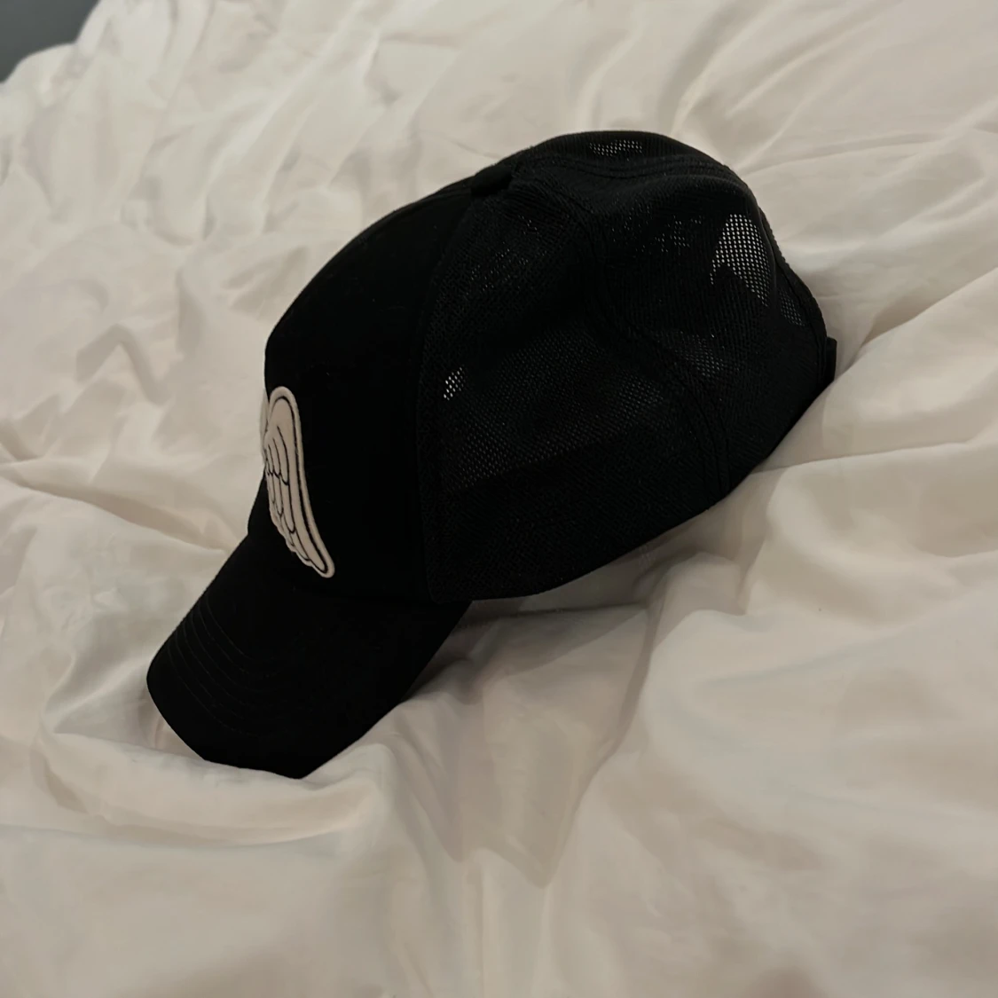 Svart moncler keps.  - 91