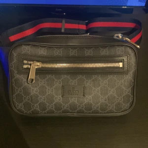 Gucci messenger bag - Gucci väska