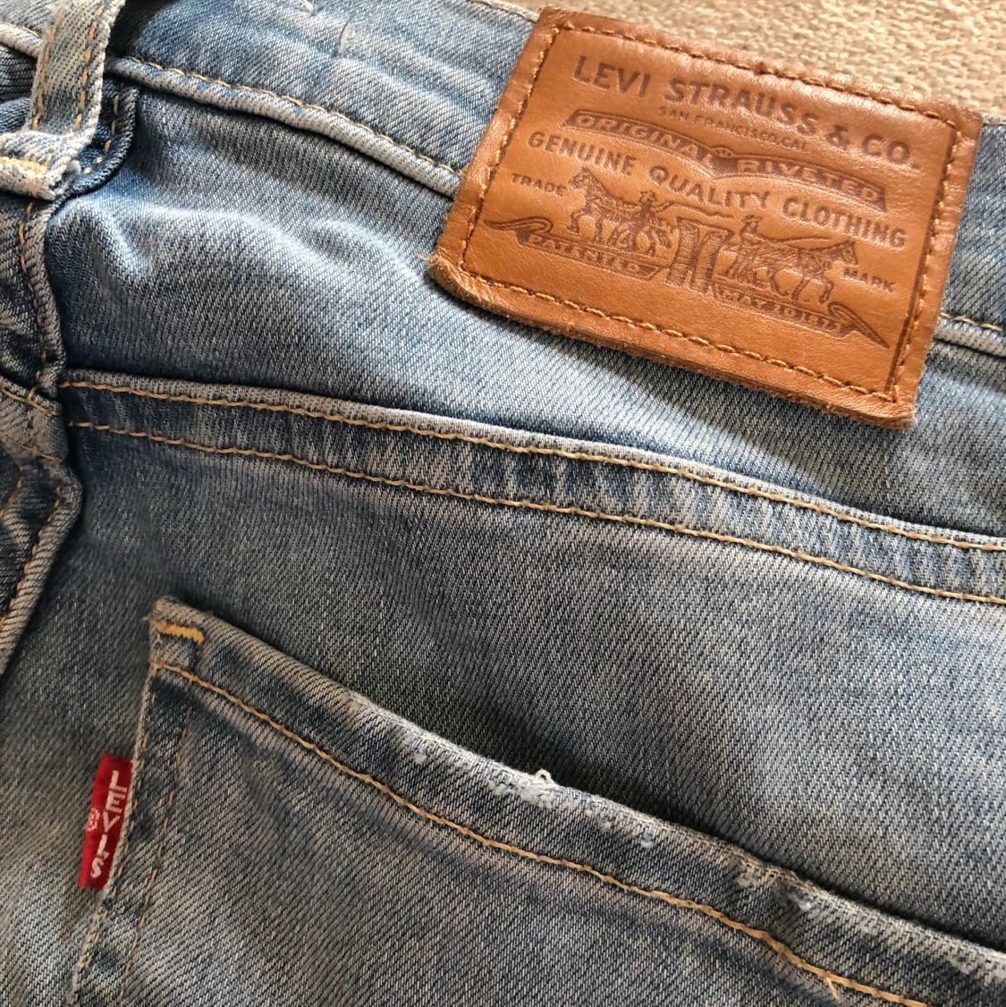 Levis jeans  - 90