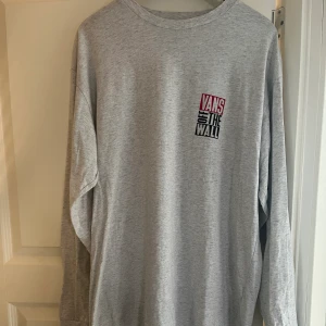 vans longsleeve - bra skick! använd ej längre☺️