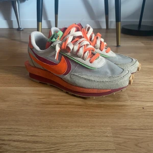 Nike x clot x sacai -  WTS/WTT Storlek 41.  Sparsamt använda så är i bra skick  Bara att skriva vid frågor och funderingar 