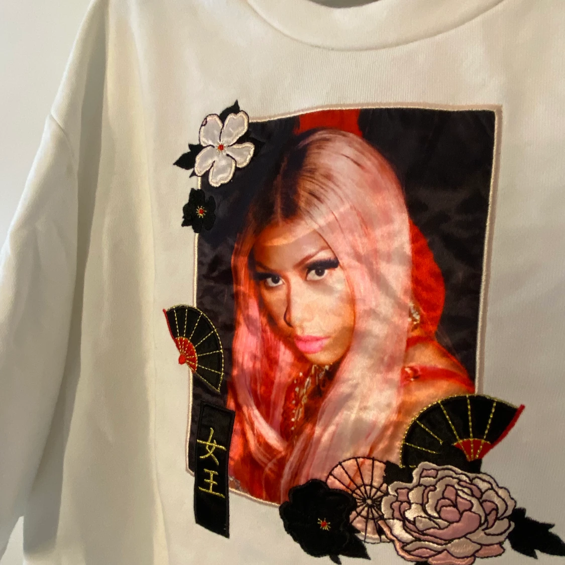 Nick minaj X H&M  - 90