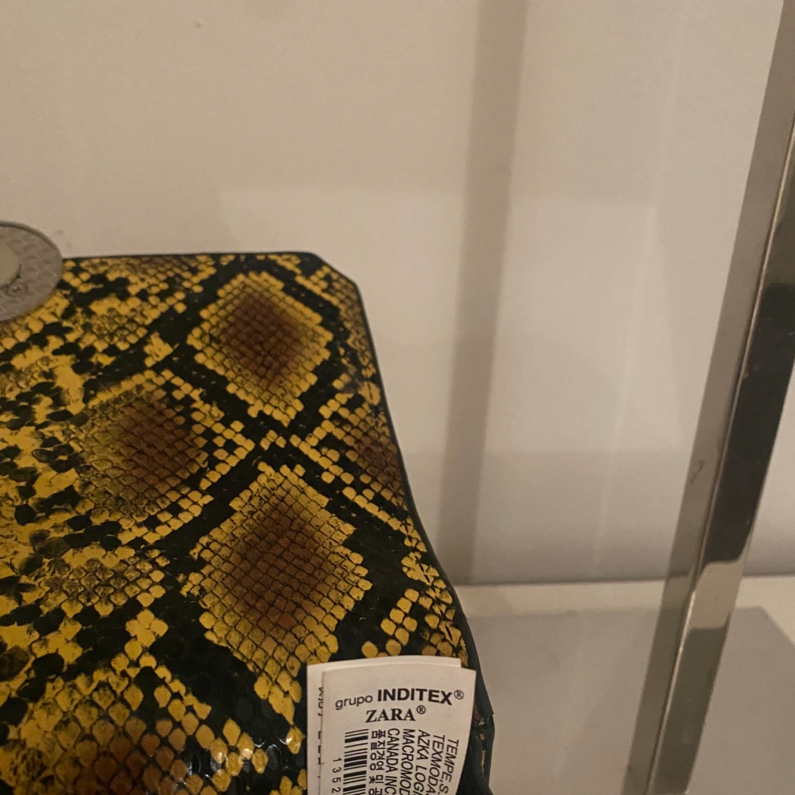 Ormväska från Zara - 91