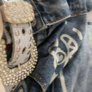 Söker detta  - Jag söker detta för ett pris från 0-600 kr  Om ni säljer ele vet någon som säljer för detta pris så kan ni höra av er jättegärna🙏🙏🙏🙏🙏