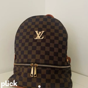 Billig ryggsäck  - billigt & i fint skick!  