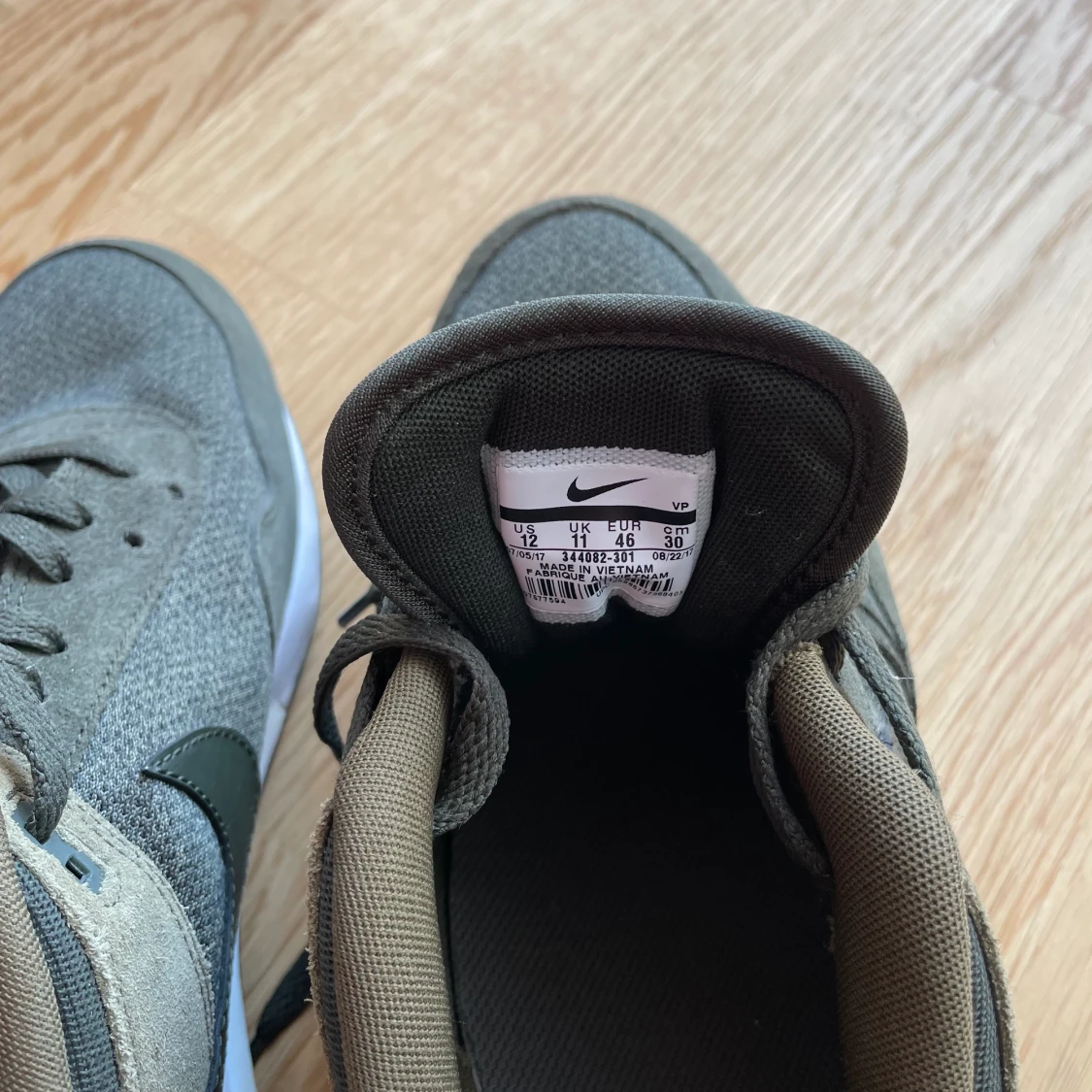 Militärgröna Nike AirMax  - 91