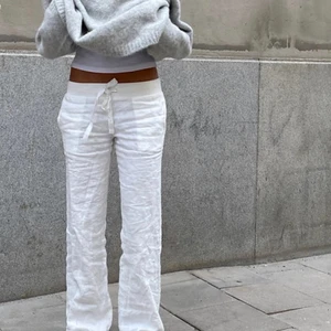 Alobha linnebyxor  - Lägger ut de här byxorna igen då det är många intresserade.💗 569kr+frakt💗 skriv privat för mer info/bilder (helt oanvända)