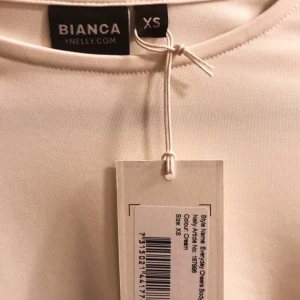 Body biancaxnelly - Aldrig använd, lappar kvar. Storlek xs, frakt tillkommer 