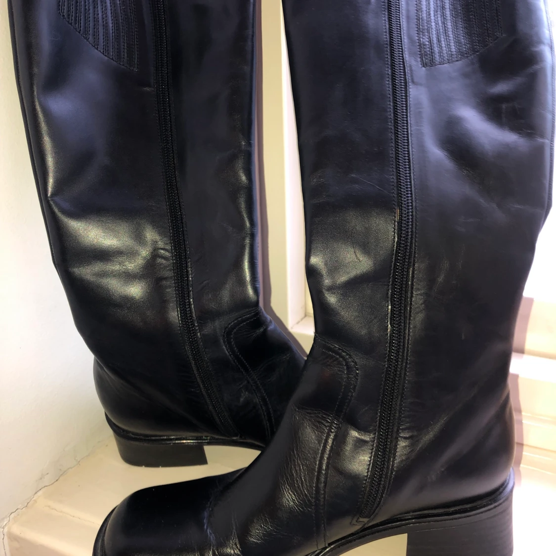 Som nya skinnstövlar i strl 37 - 90