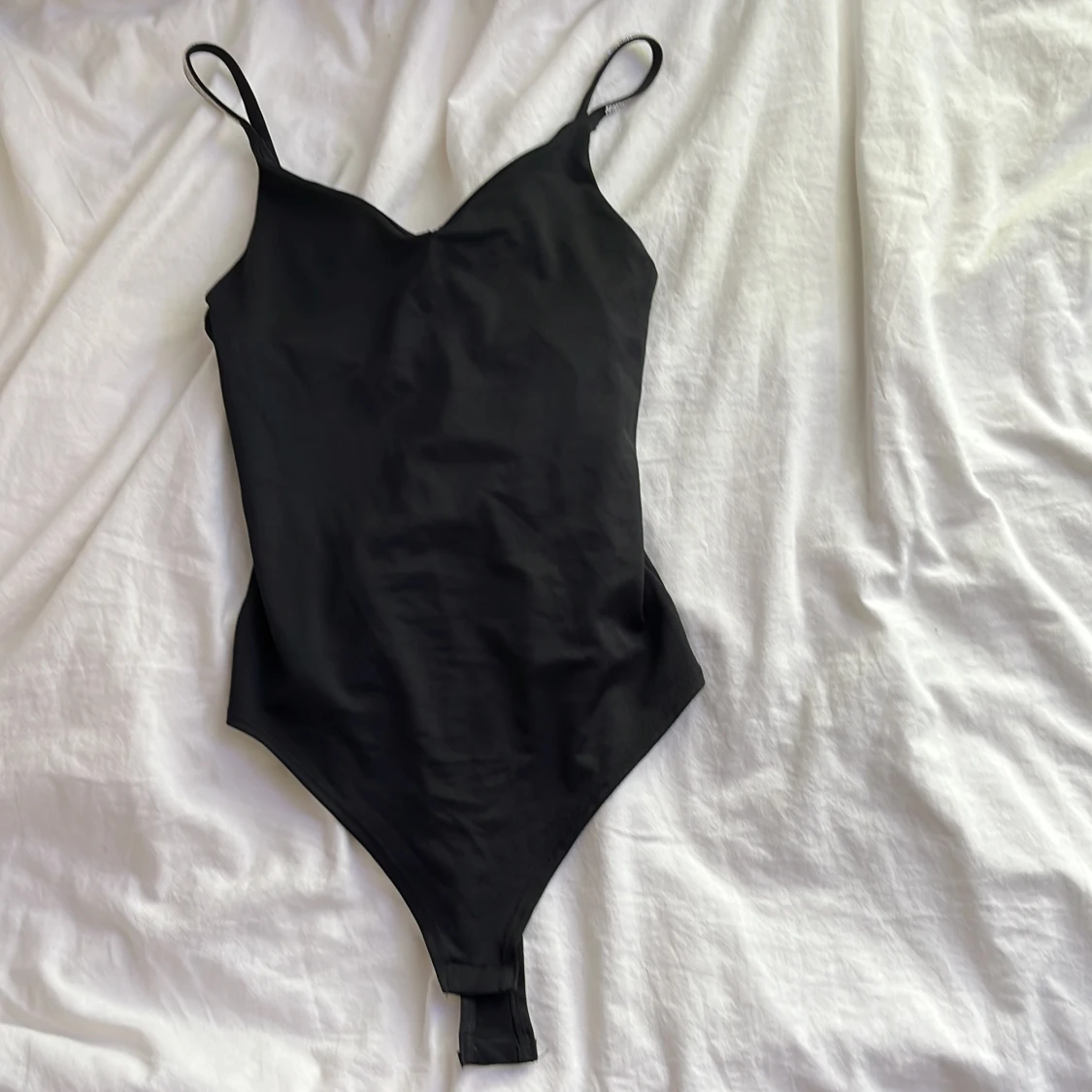 svart body med rhinestones - 91