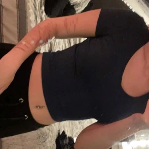 T-shitt - Jätte fin t-shirt den andrs bilden är lånad och priset gåratt diskutera