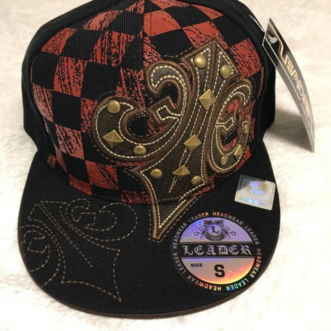 Leader Broderi Kepsar  - 91