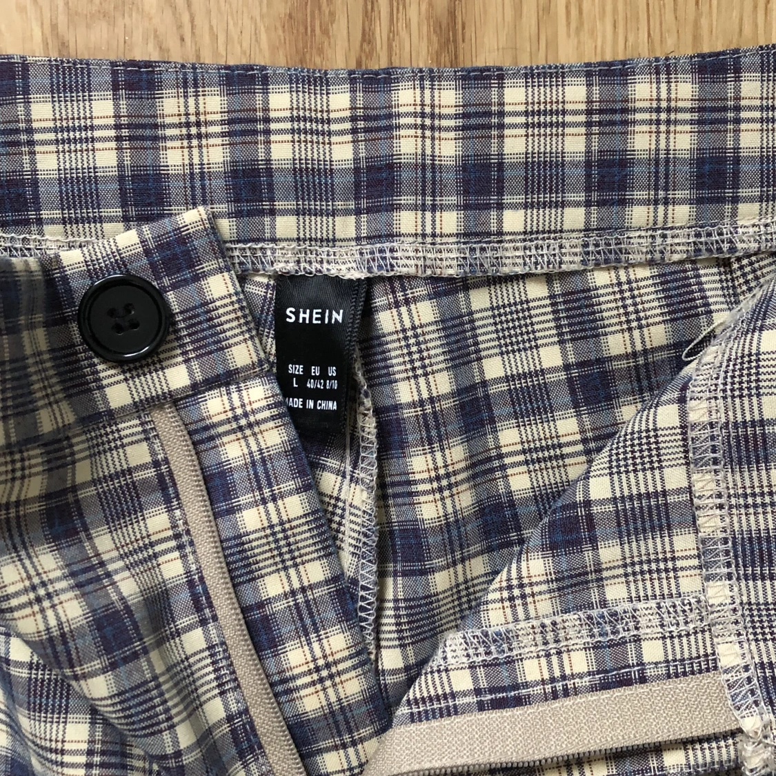 Rutiga kostymbyxor med hög midja - 91