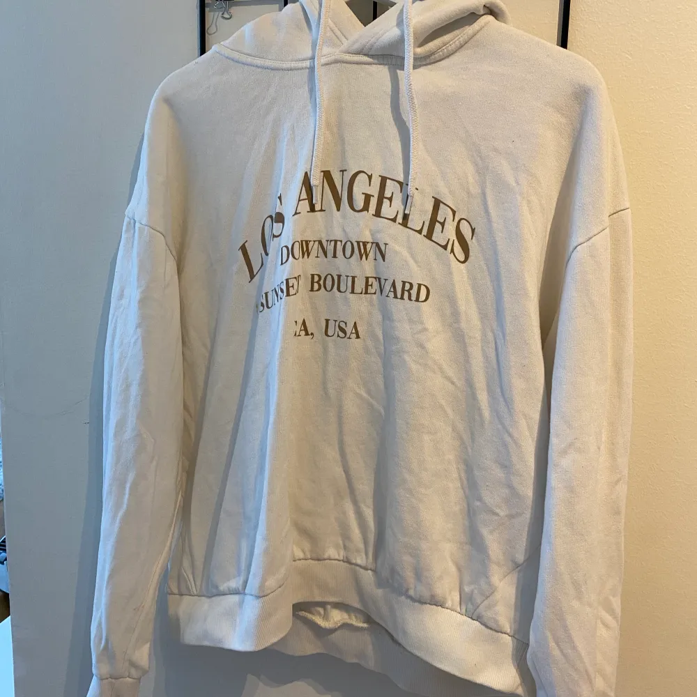 Från lager 157 Använd typ 2 gånger. Hoodies.