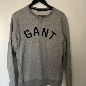 Gant Sweatshirt  - Sweatshirt ifrån Gant Bra skick, Storlek M