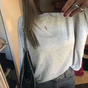 Stickad beige tröja  - Stickad beige tröja☺️