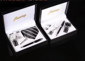 Herr Klocka med Smycken i presentförpackningar  - 450kr/box  Frakt 59kr