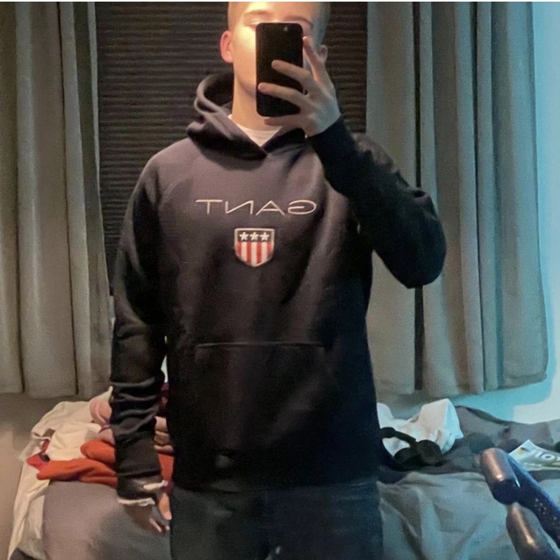 Blå Gant hoodie  - 90