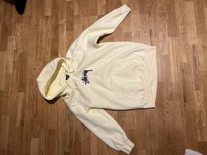 Stussy Hoodie storlek M