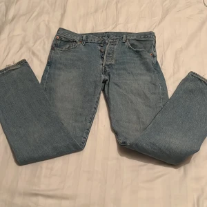 Levis 501 jeans - Skick 9/10 använd ett fåtal gånger