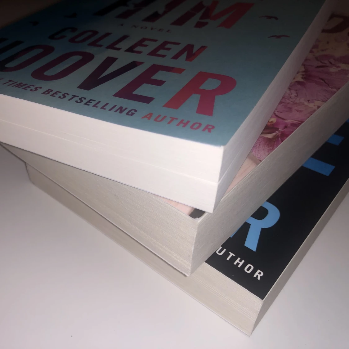 colleen hoover books - 90