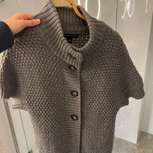 Banana republic tröja  - Stickad tröja från banana republic! Bra skick!