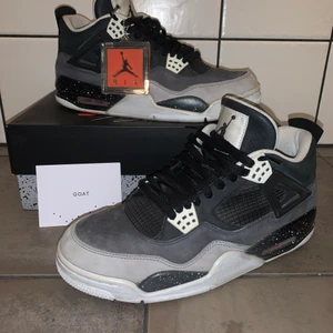 Jordan 4 retro fear 2013 - Jordan 4 retro fear 2013 Strl 44 Cond 8/10 Pris 4000 Pris kan diskuteras  Säljer pga inte använder längre!