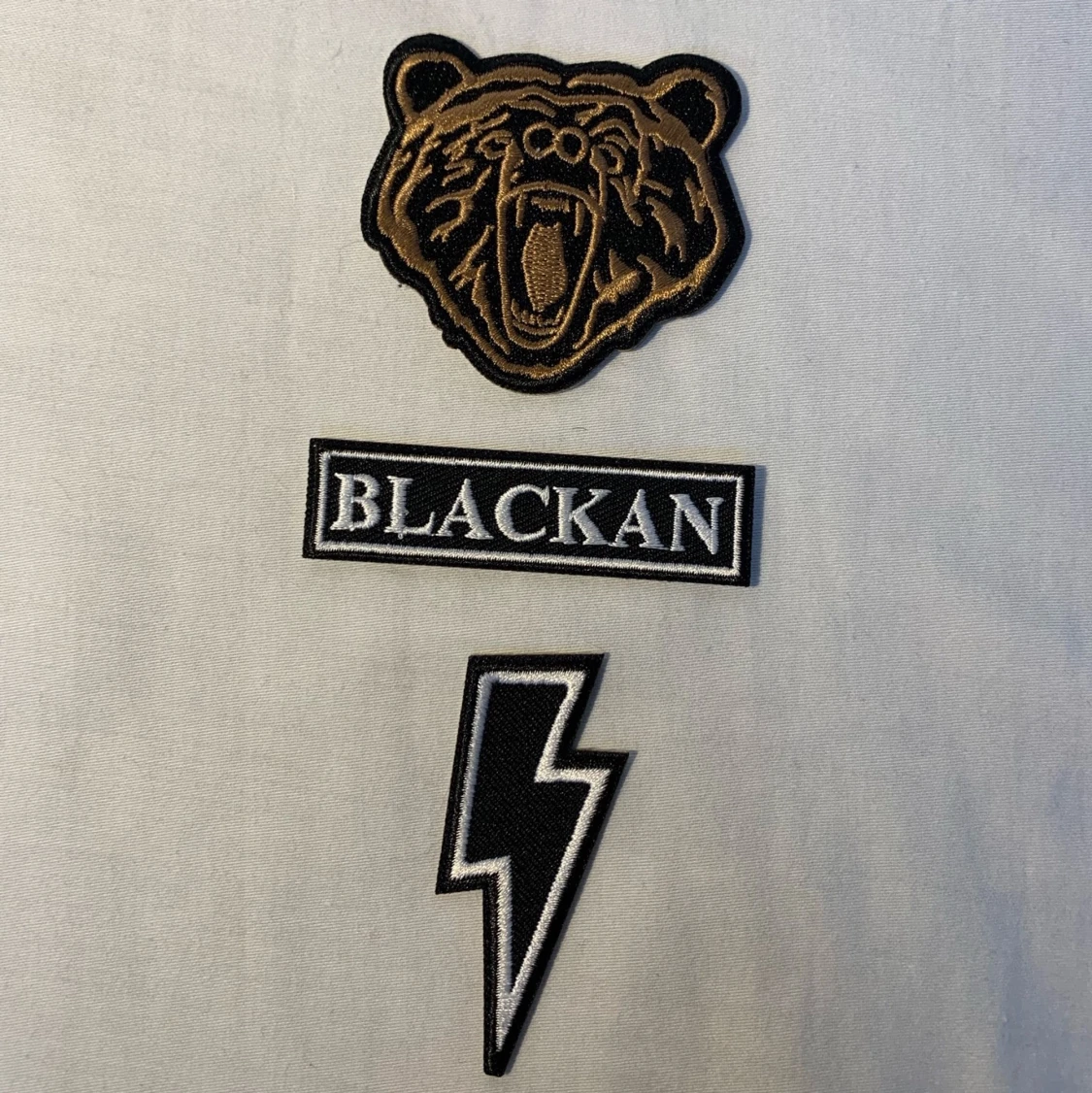 Tygmärken med klisterbaksida  - 91