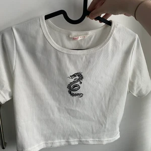 Topp med tryck  - 40kr + frakt 45kr (85kr totalt)