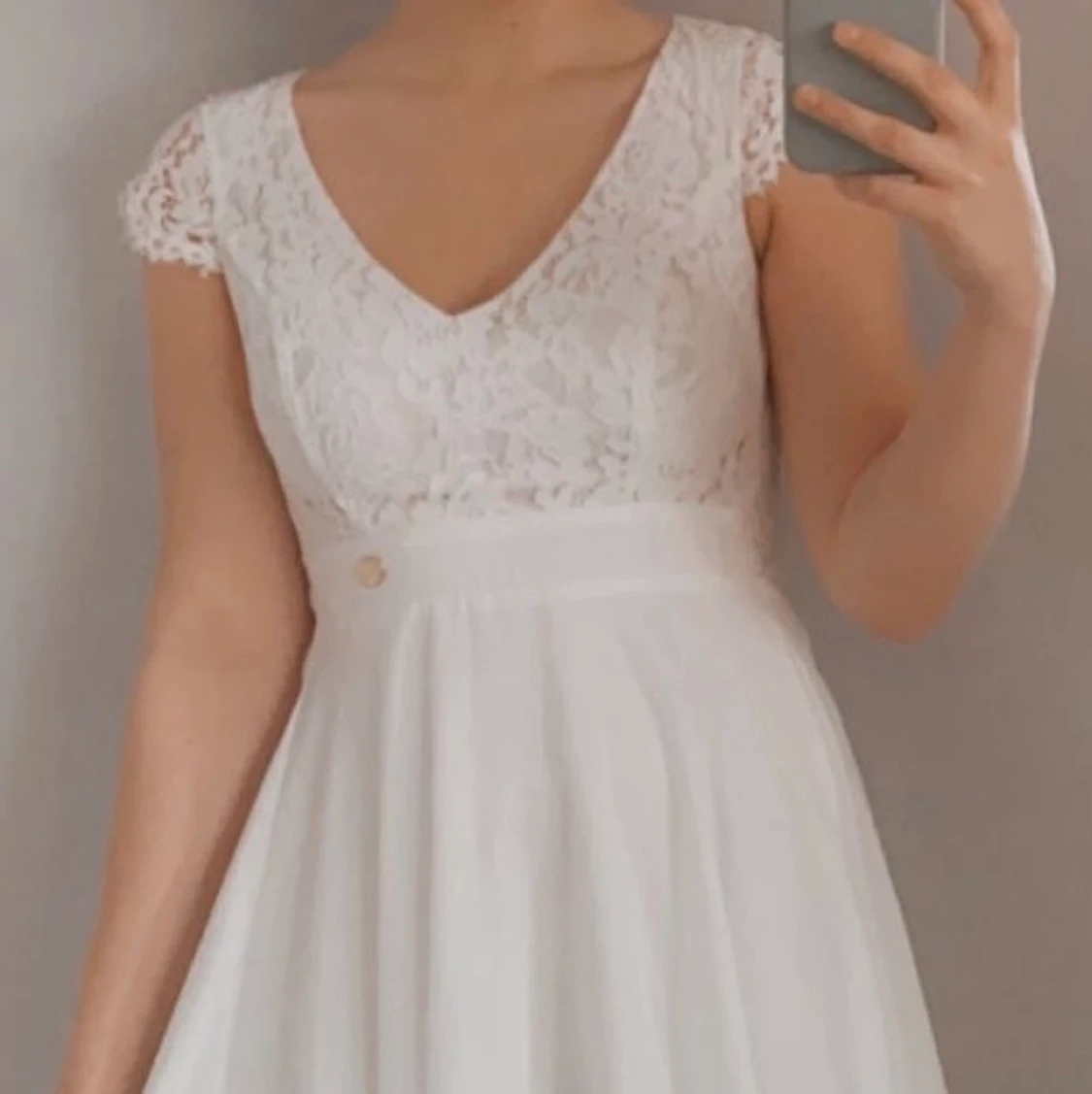 Vit sommarklänning/ studentklänning - 91