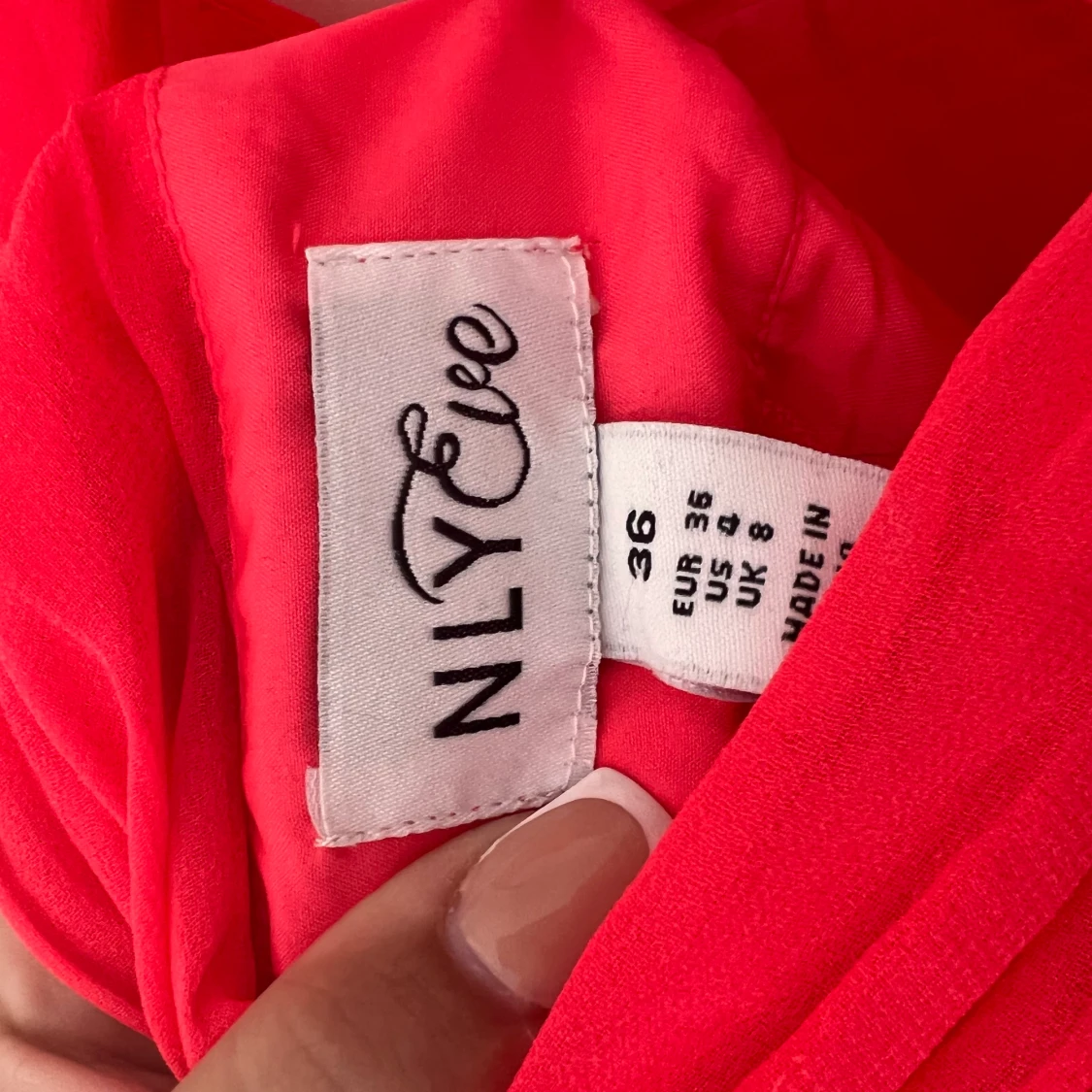 Lång klänning nelly  - 91