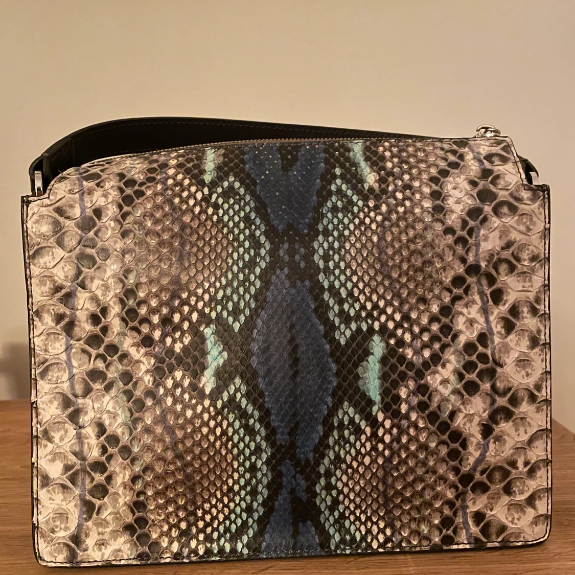 Ny Zadig & Voltaire python väska  - 90