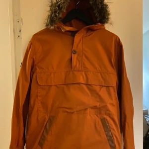 Jacka - Snygg överdragsjacka med snygga detaljer