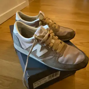 Väl använda new balance skor