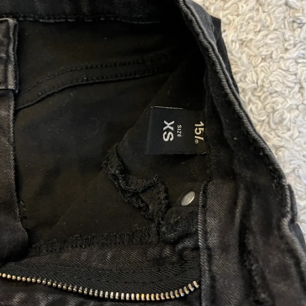 Svarta jeans från lager 157, storlek xs. Jeans & Byxor.